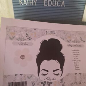 Empaque para regalar el día de la mujer estilo clásico