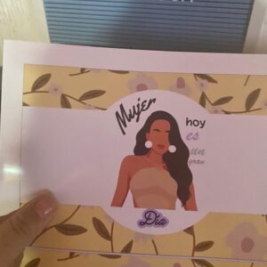 Empaque presente día de la mujer