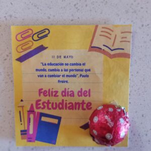 Tarjeta para dulces (día del estudiante)